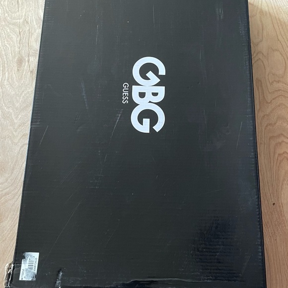 Guess Hayden Boots - Picture 5 of 6